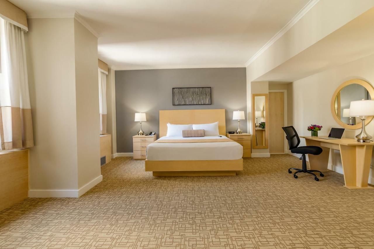 Pennsylvania 3*