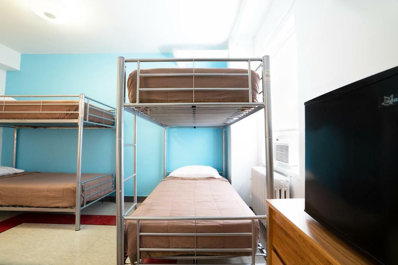 Hostel West Side Ymca