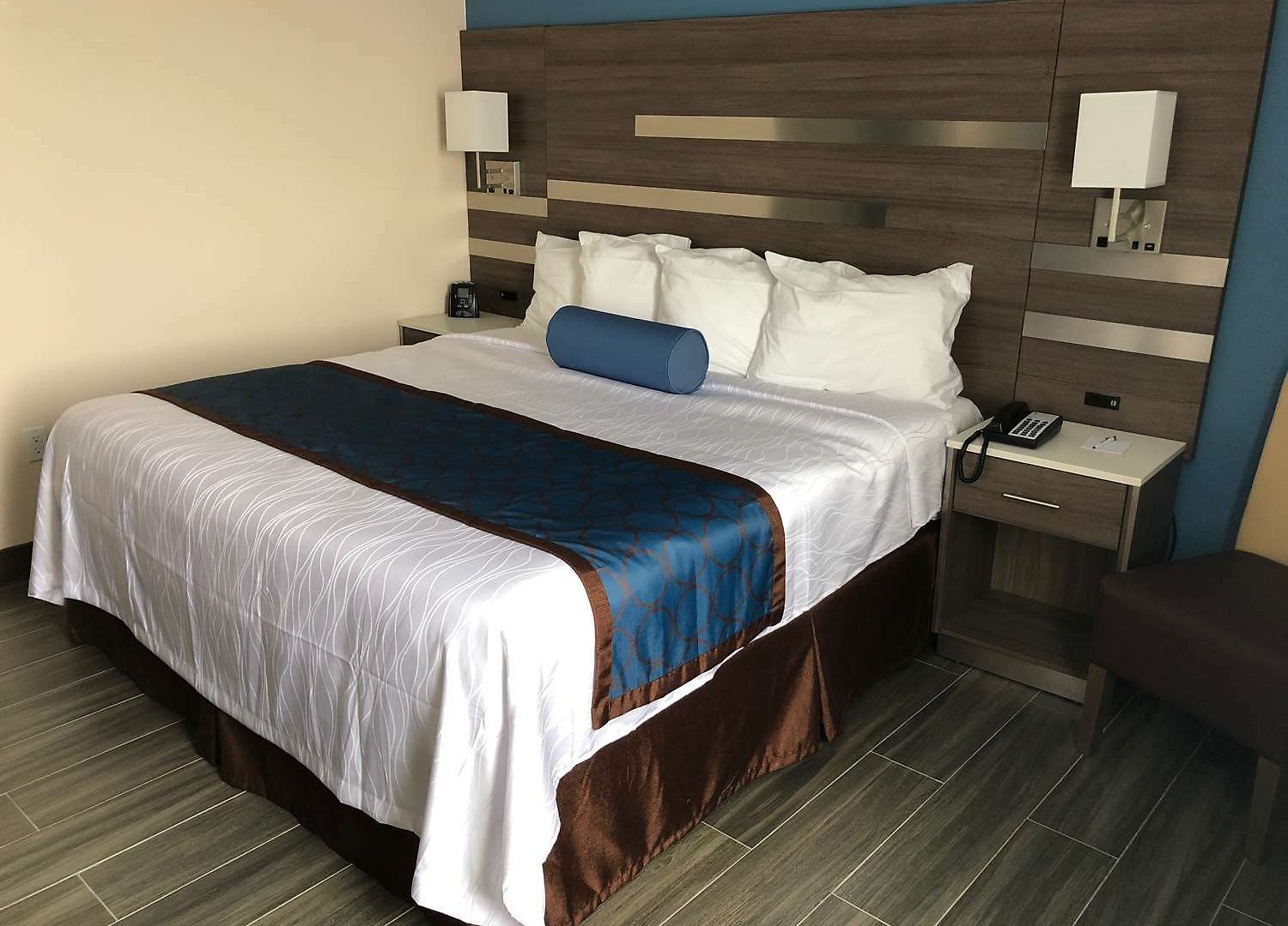 Western Stadium Hotel