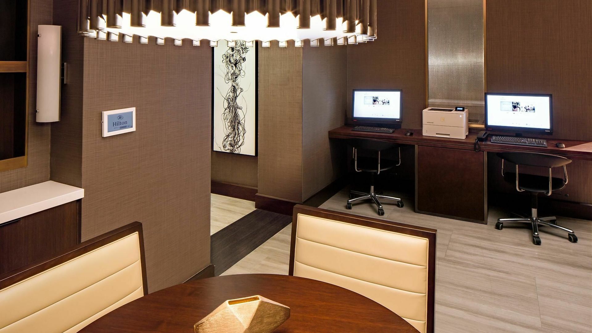 Hilton Brooklyn - Newly Renovated 4* New York
