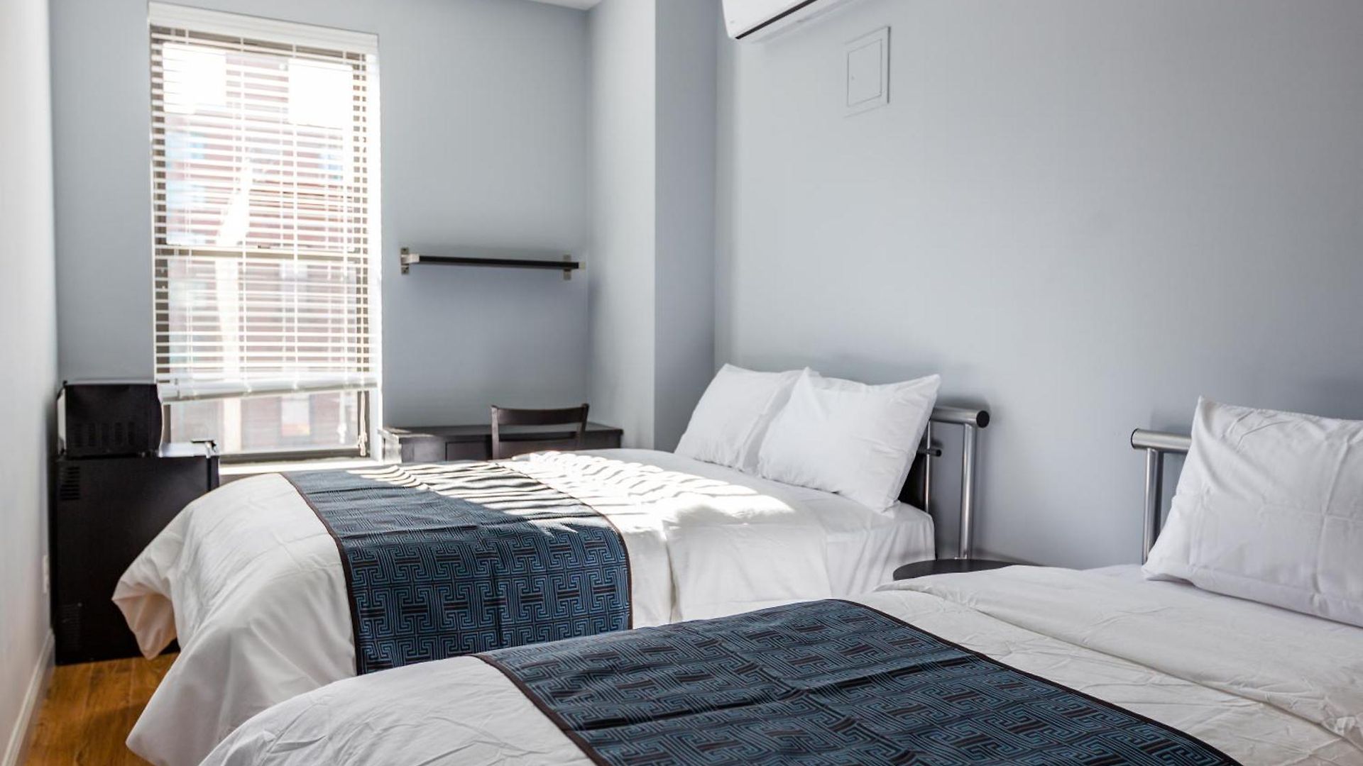 Guest house The Park Ave North 3*