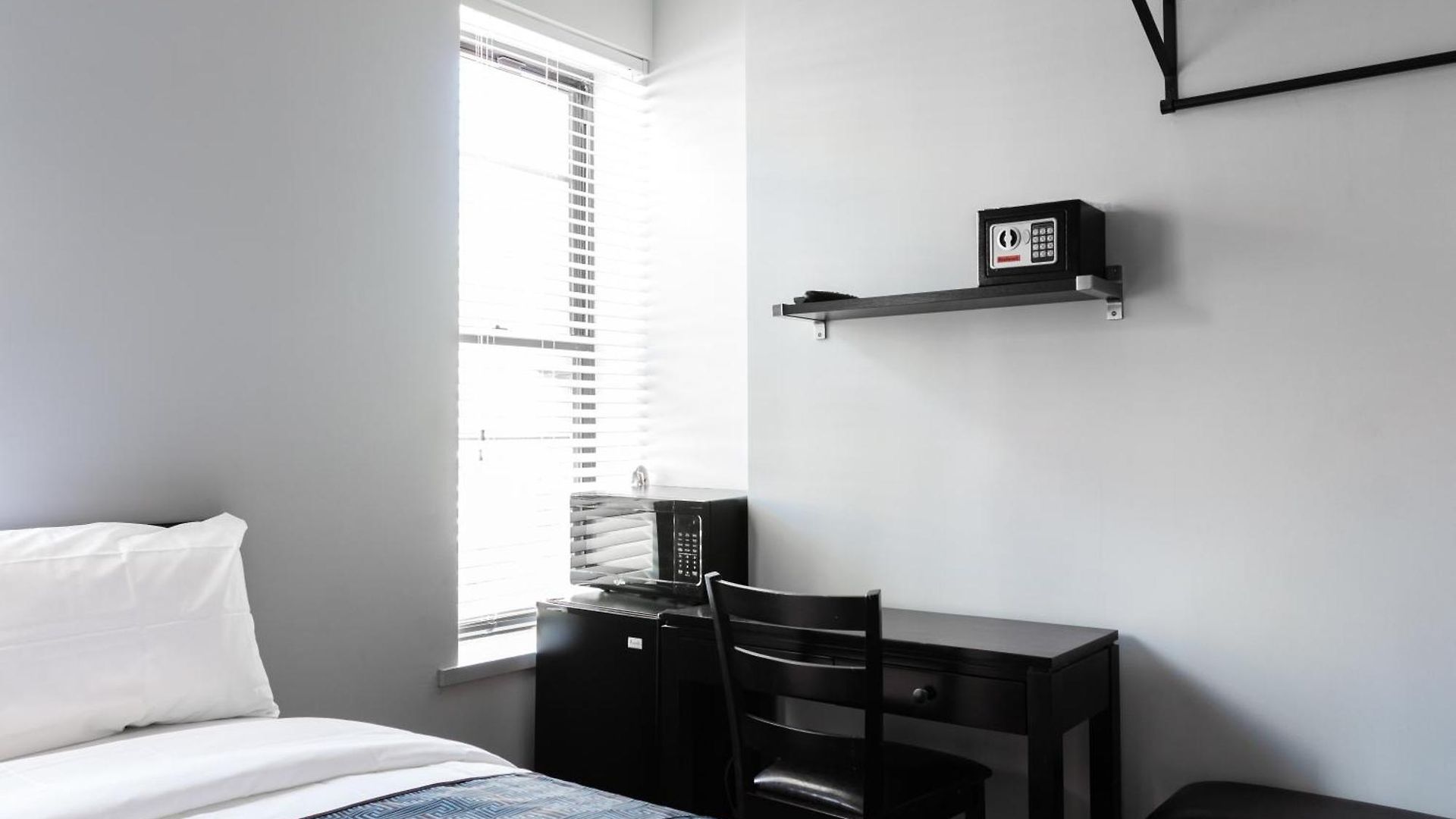 The Park Ave North 3*