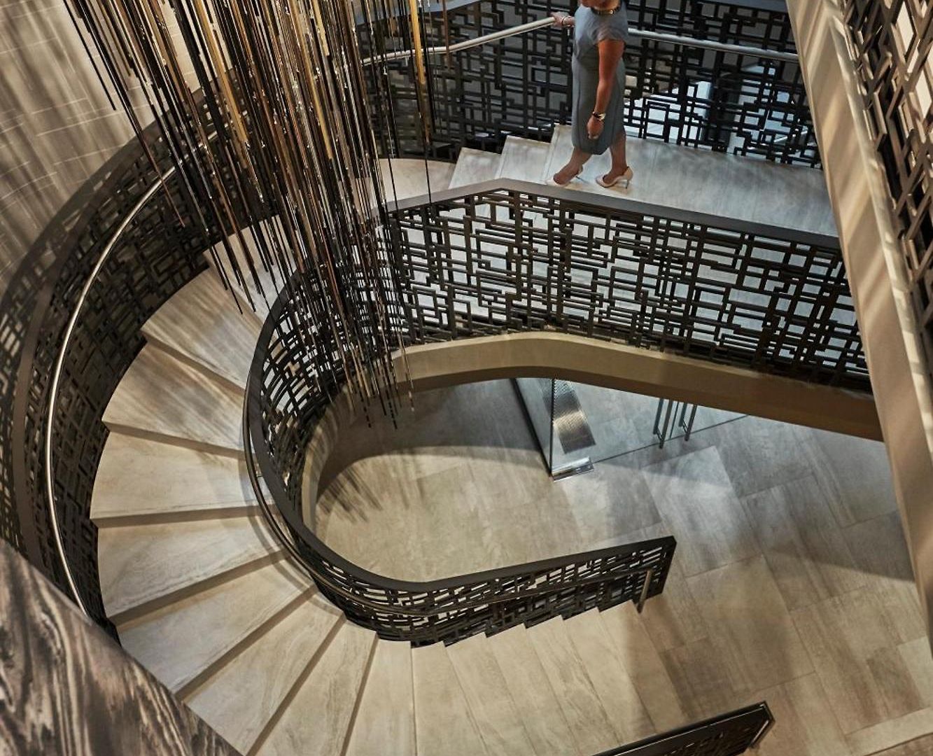 Four Seasons Downtown Hotel 5*