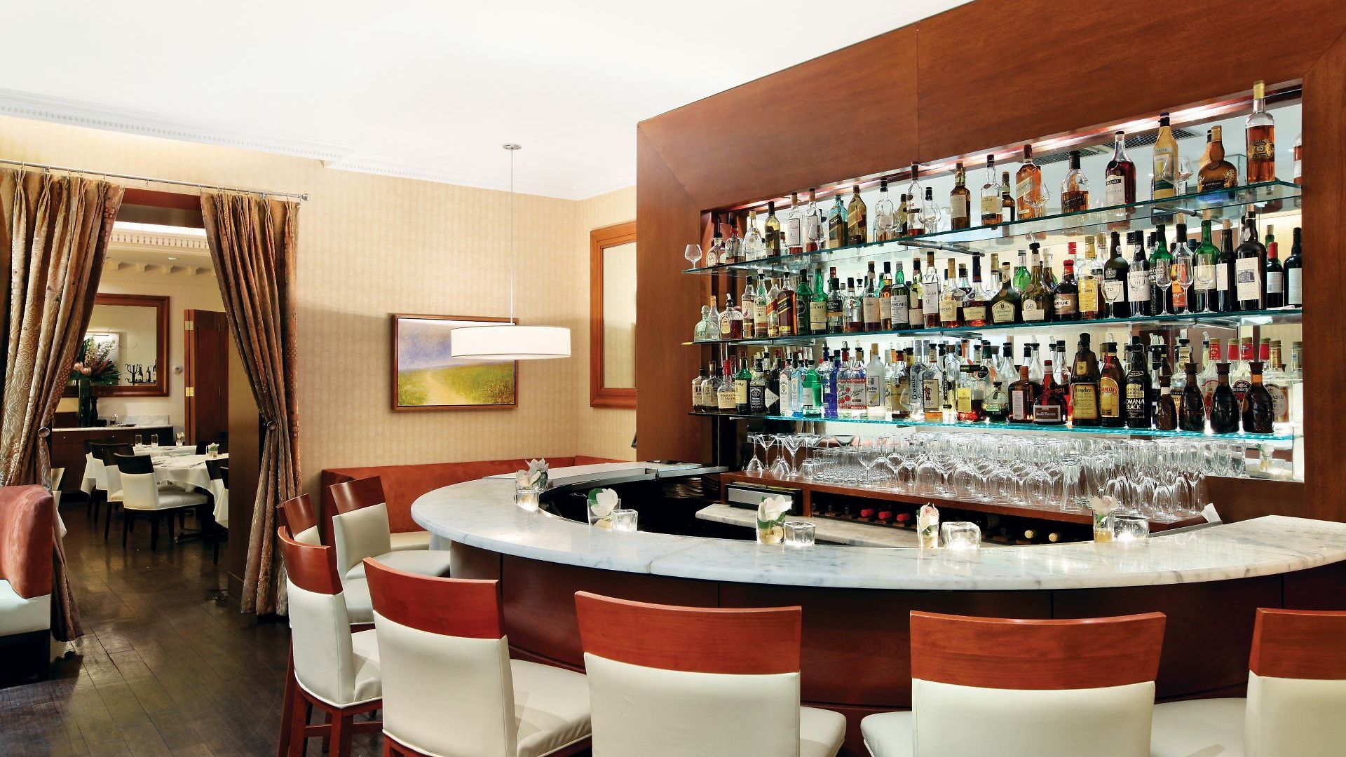 Hotel The Iroquois Times Square, A Small Luxury Hotel New York