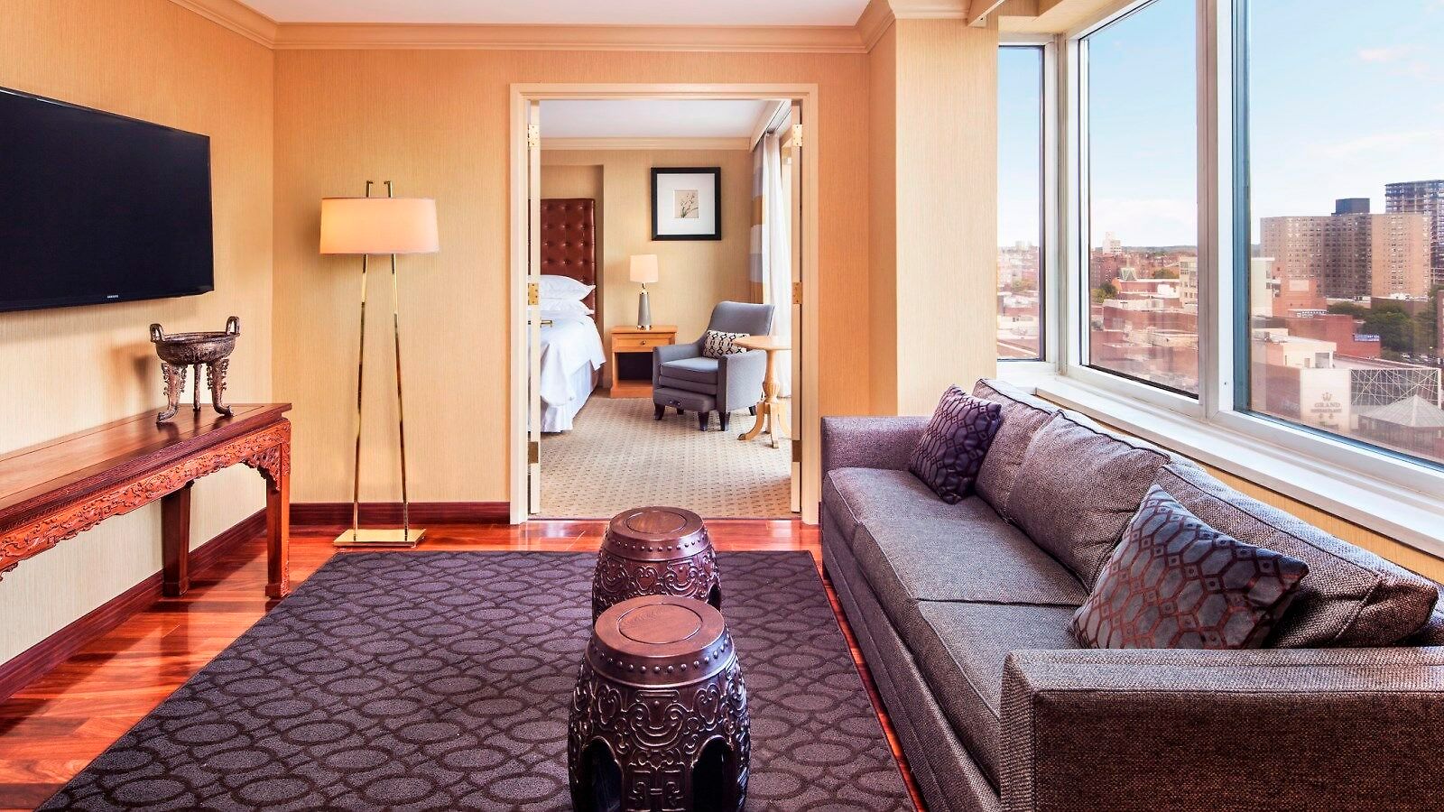 Sheraton Laguardia East Hotel 3*
