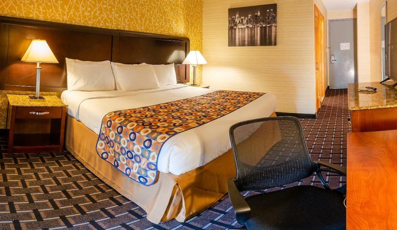 Elmhurst Hotel New York