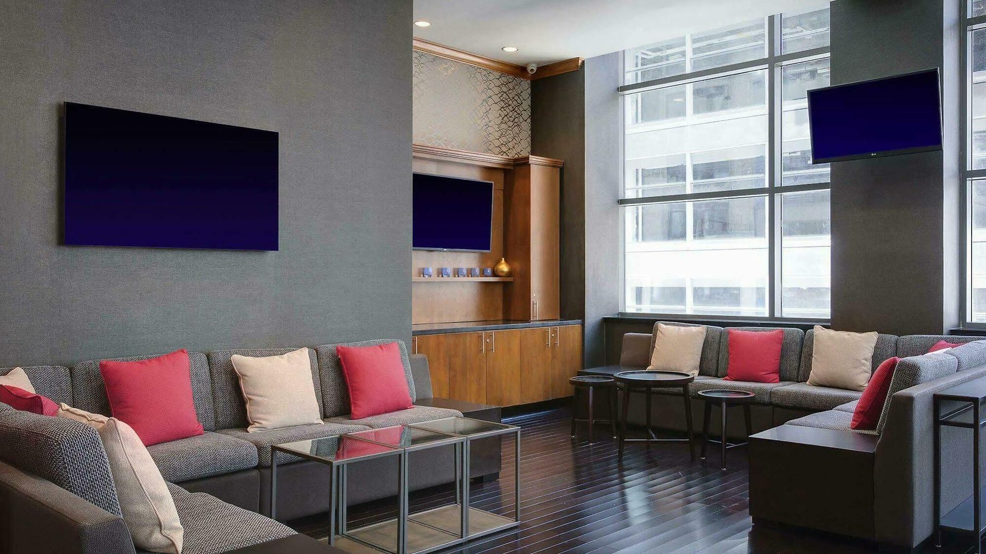 By Marriott Manhattan/times Square 4* New York