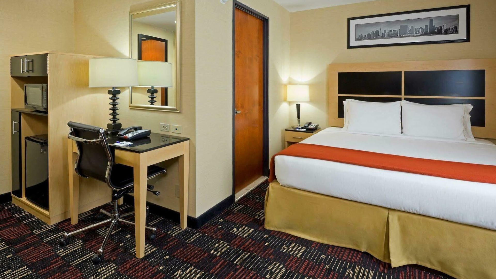 Hotel Express - Street By Ihg