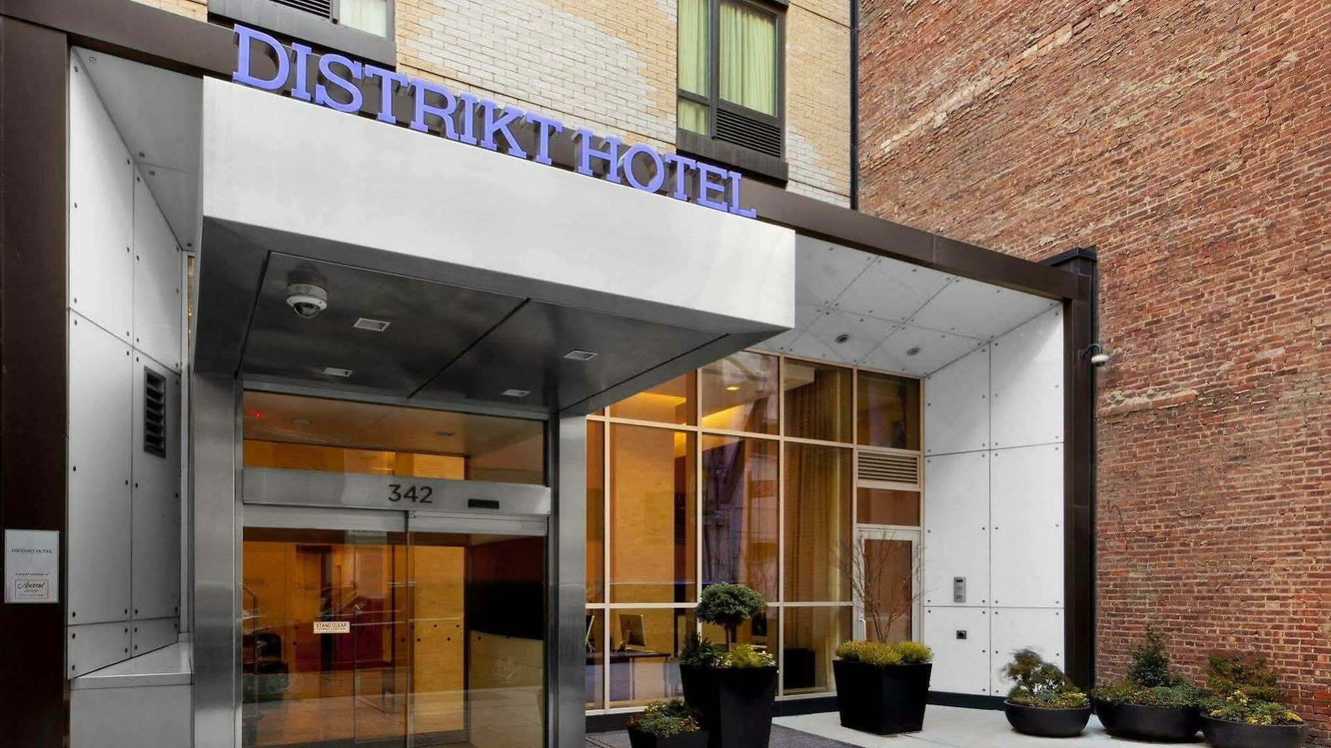 Distrikt City, Tapestry Collection By Hilton Hotel New York