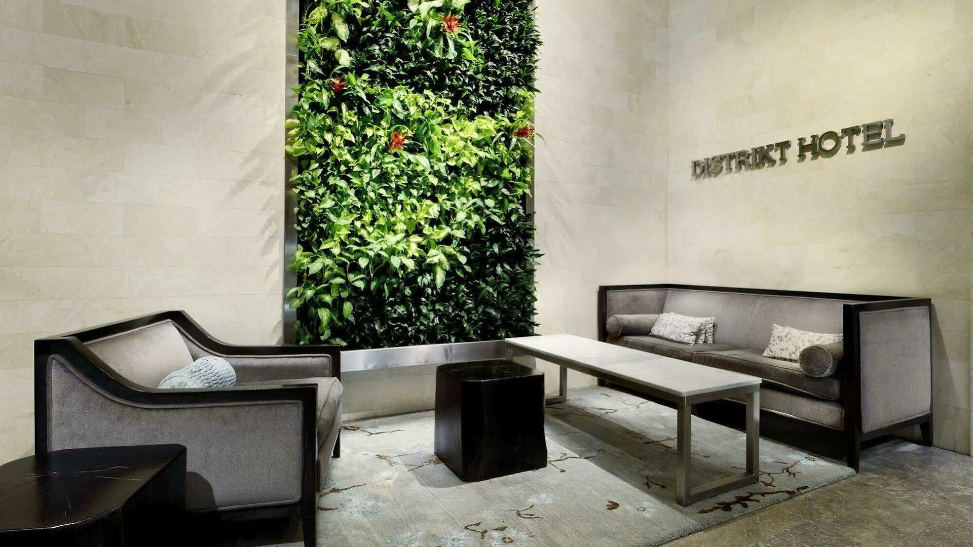 Hotel Distrikt City, Tapestry Collection By Hilton New York