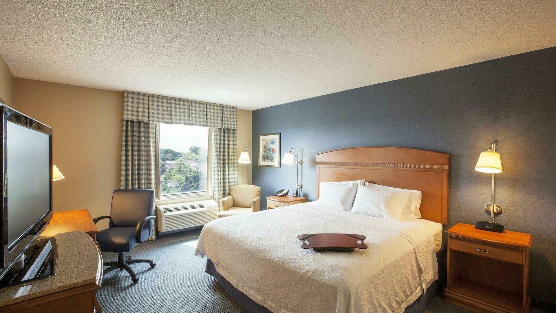 Hampton - Laguardia Airport Hotel