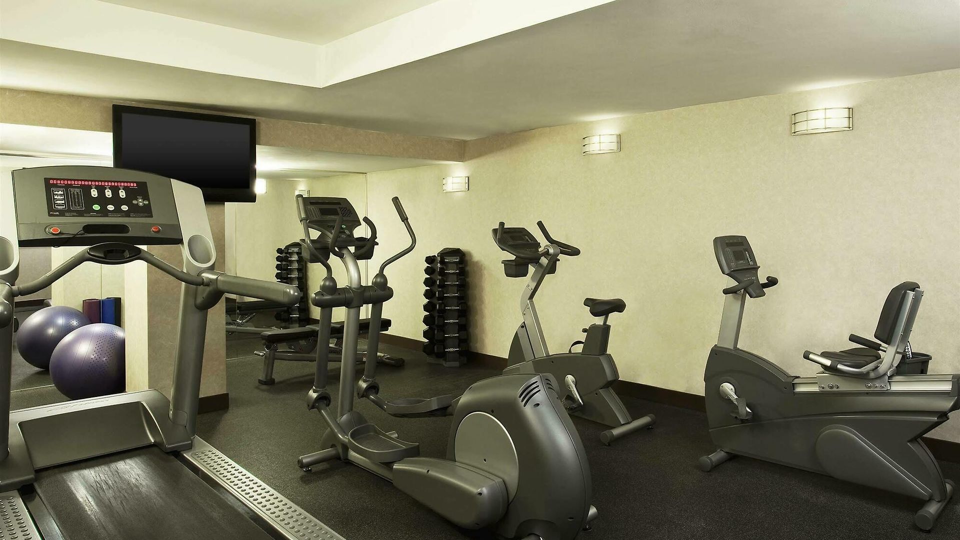 Four Points By Sheraton Manhattan Soho Village 3*