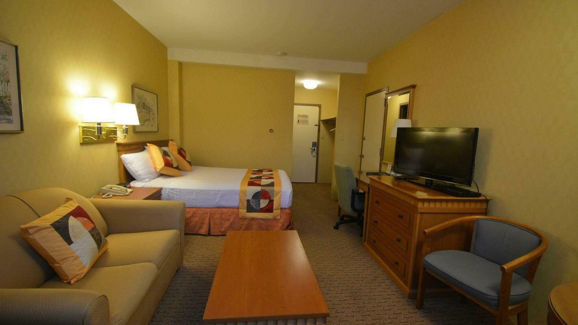 Adria And Conference Center 3* New York