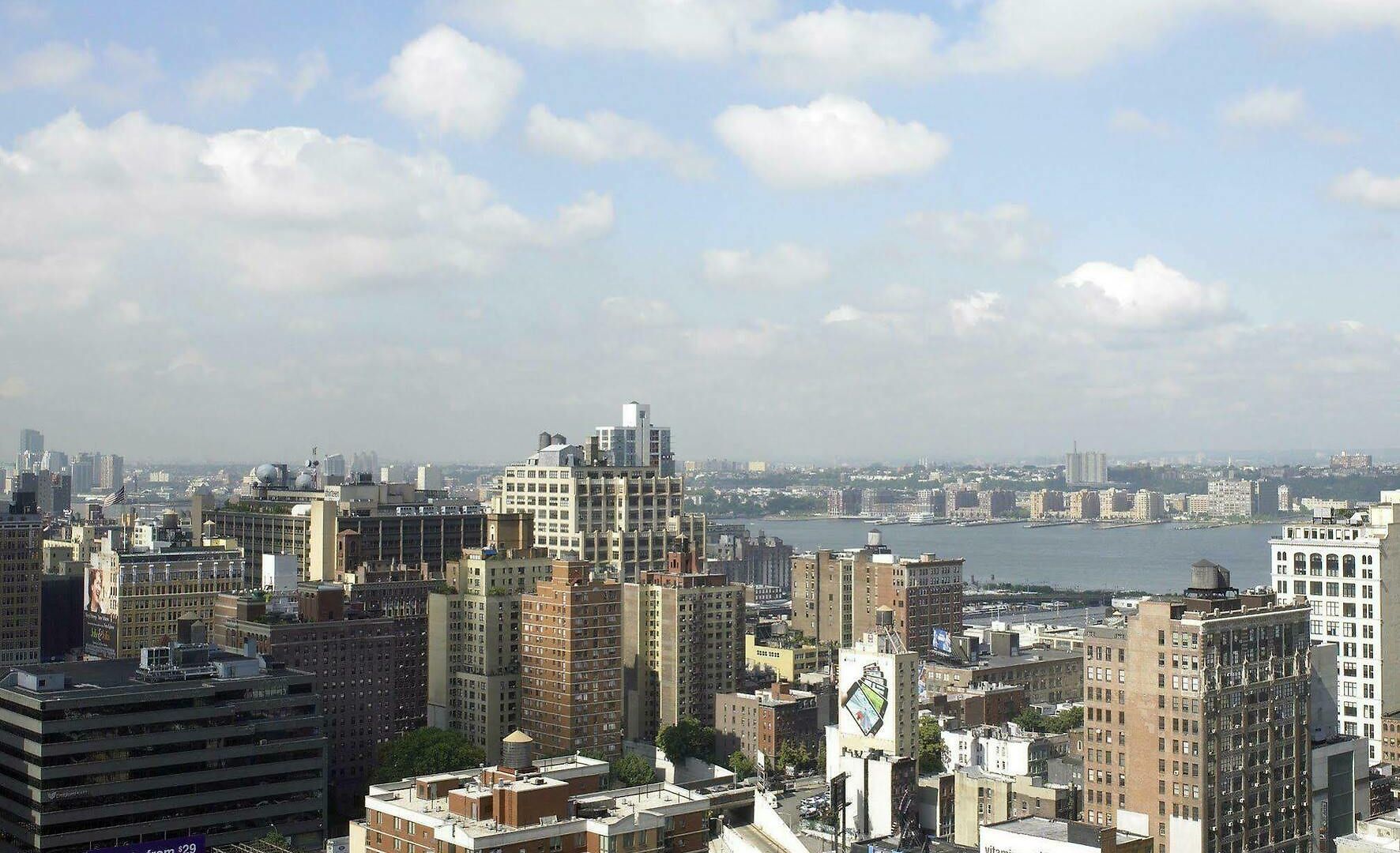 Hampton Manhattan - Times Square South 3*