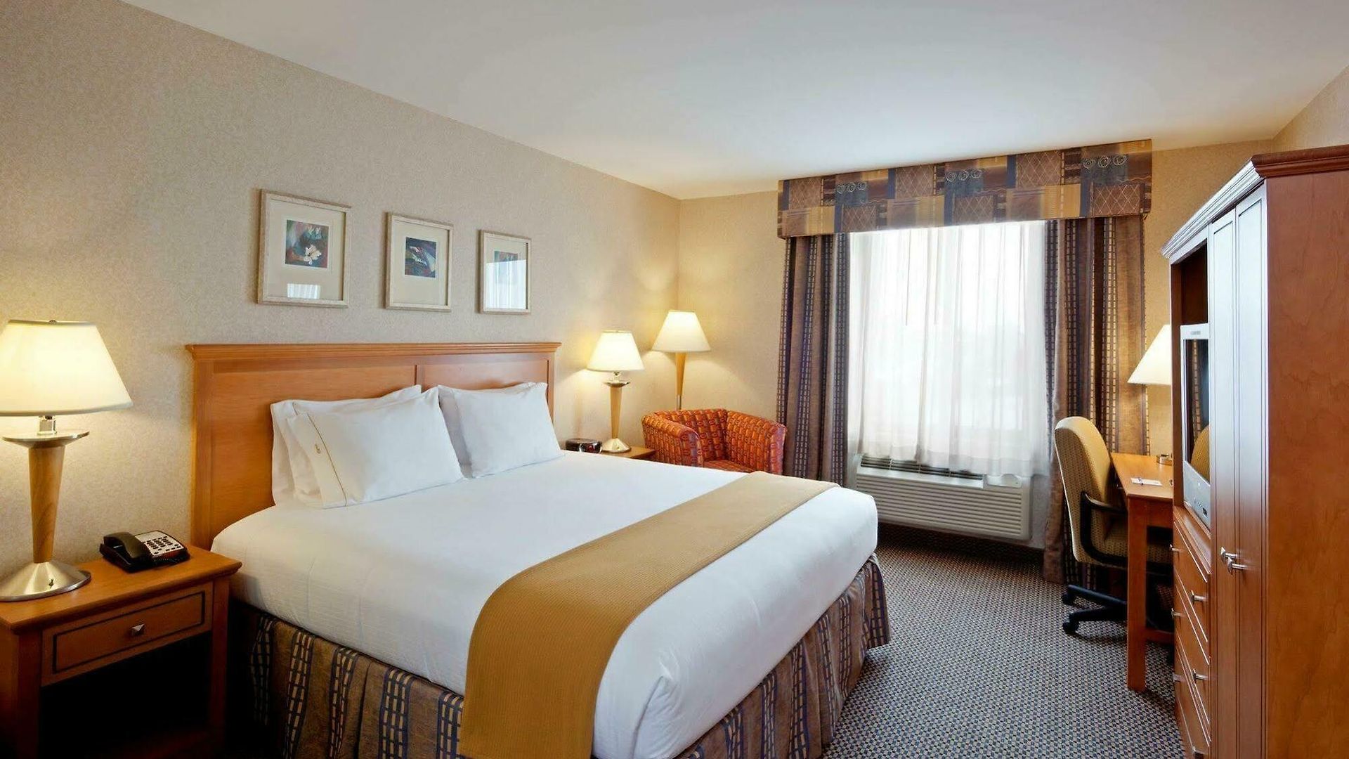 Hotel Express Brooklyn By Ihg 3*