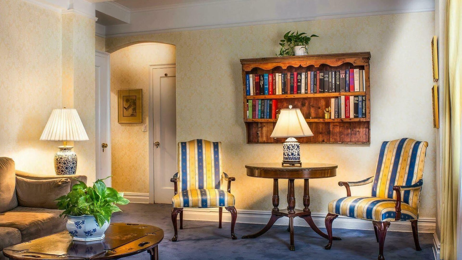 Roger Smith 3* New York