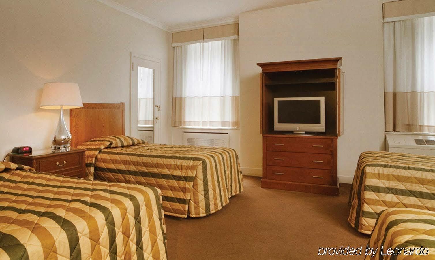 Hotel Pennsylvania 3*