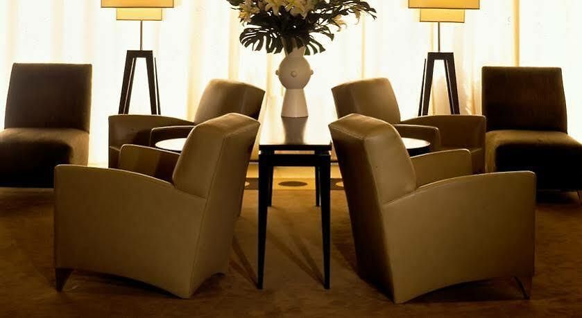 Bentley Hotel 4*