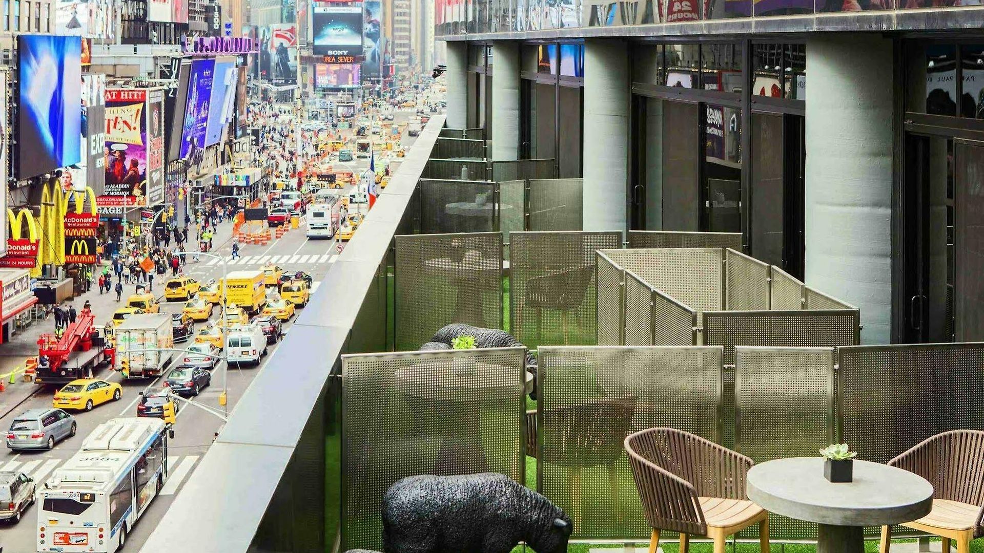 Renaissance Times Square By Marriott Hotel 4*