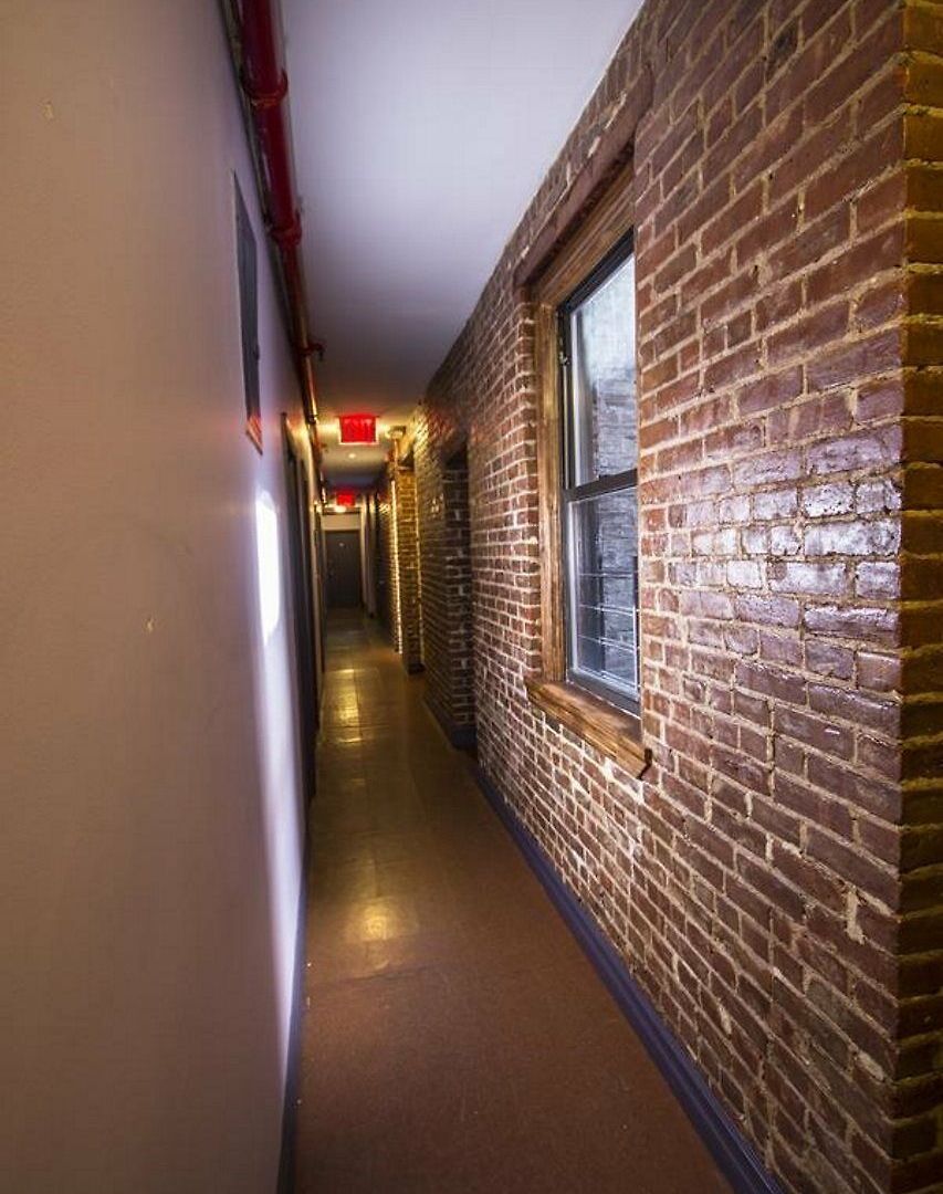 Broadway & Hostel New York