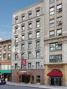 Clarion Park Avenue Hotel