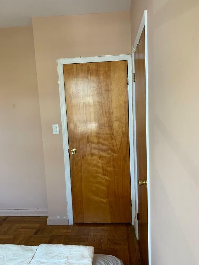 Sweet Quite Private In Gravesend.brooklyn.r#2 Guest house *