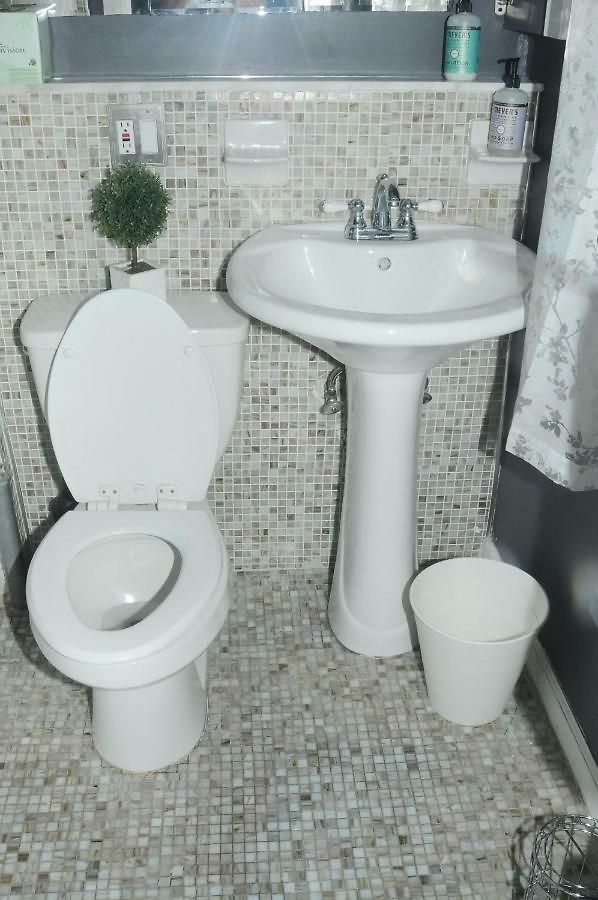 Plush Spacious 1 Bedroom Williamsburg Apartment New York