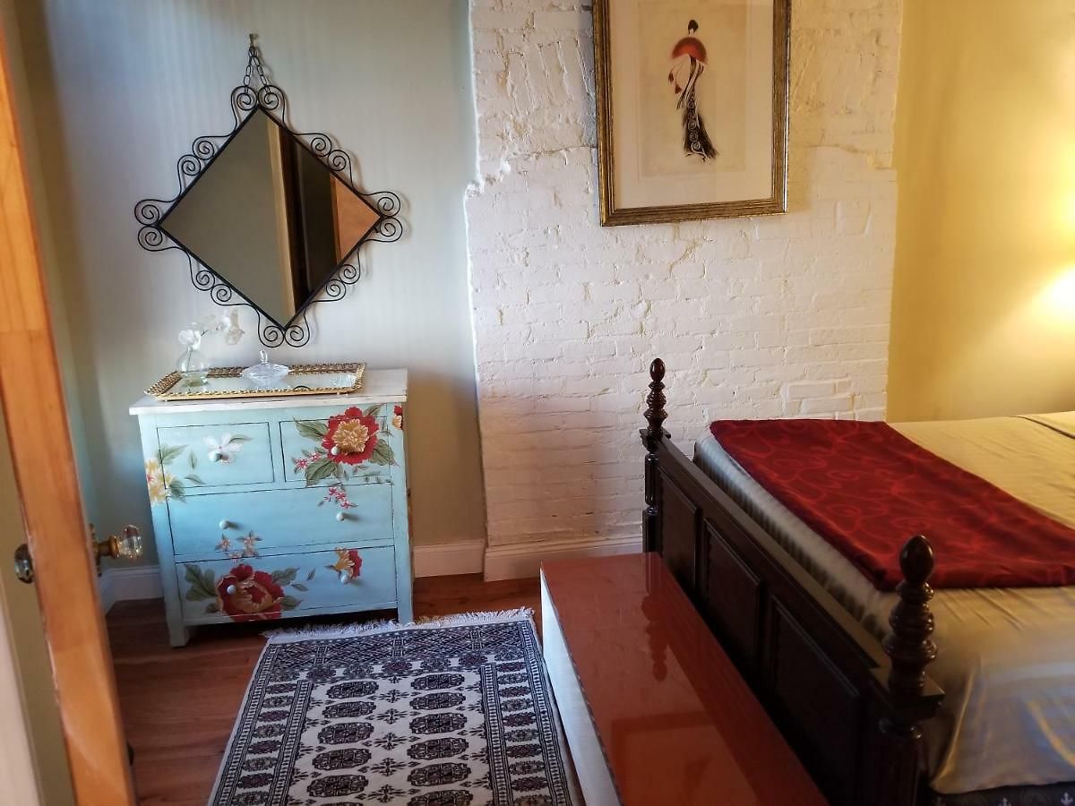 Apartment Cozy Fully Furnished Near Prospect Park & Public Transport New York