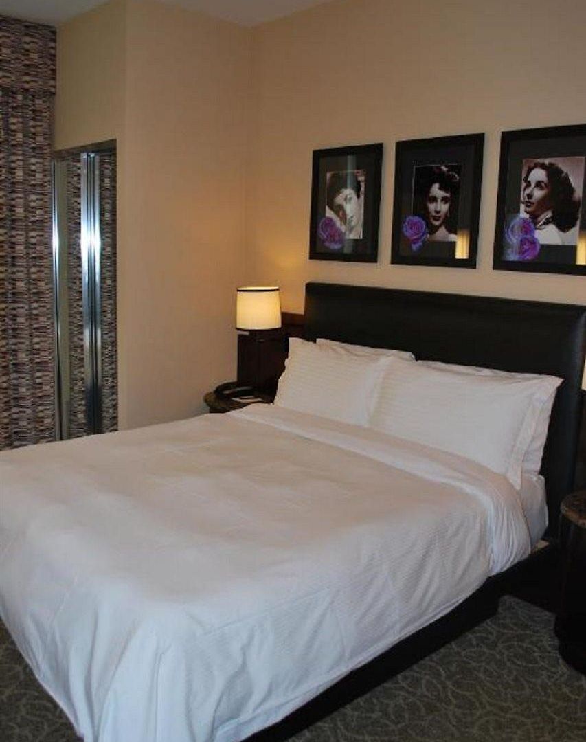 Hotel Washington Square 4*