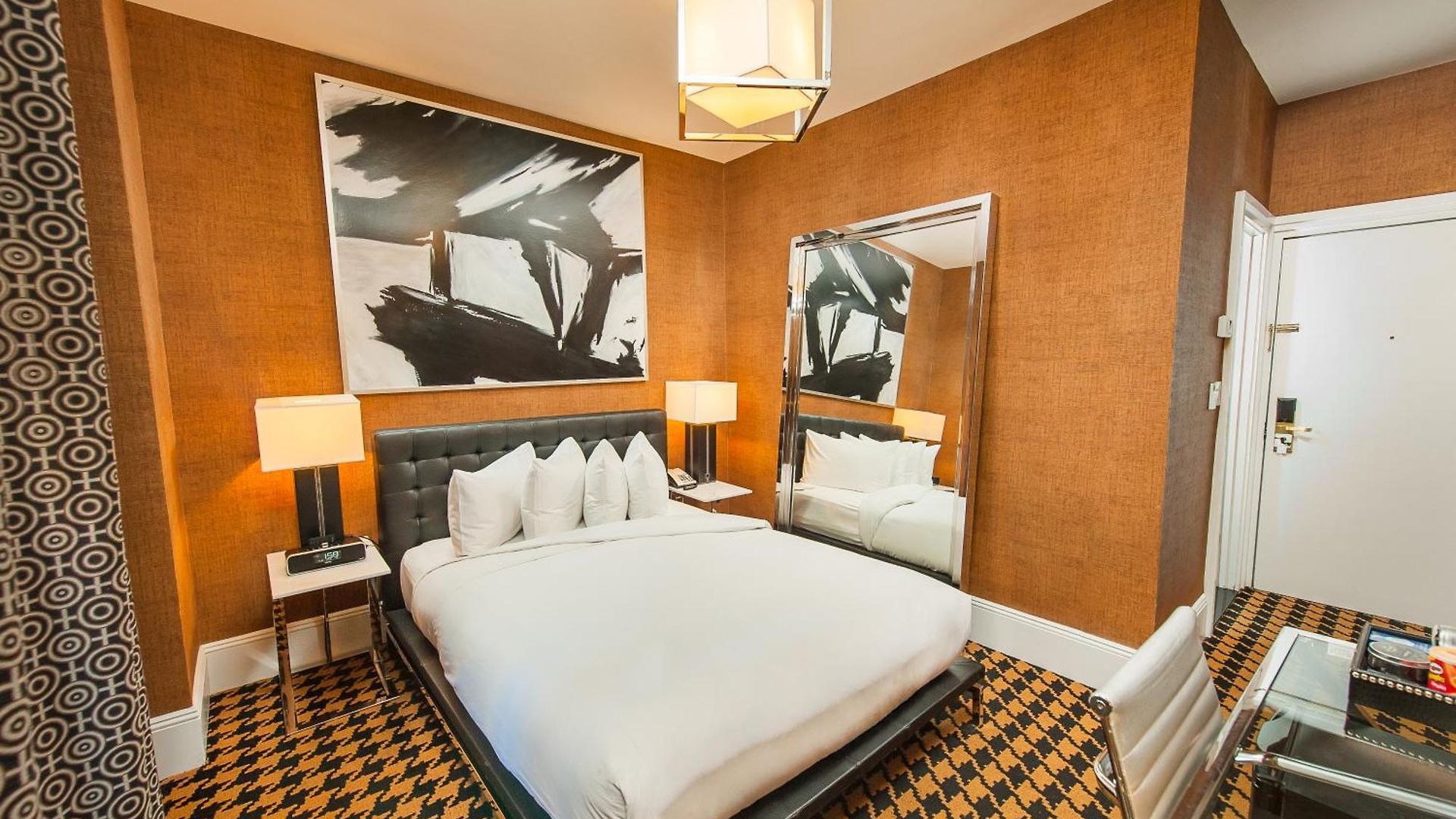 Ameritania At Times Square Hotel New York