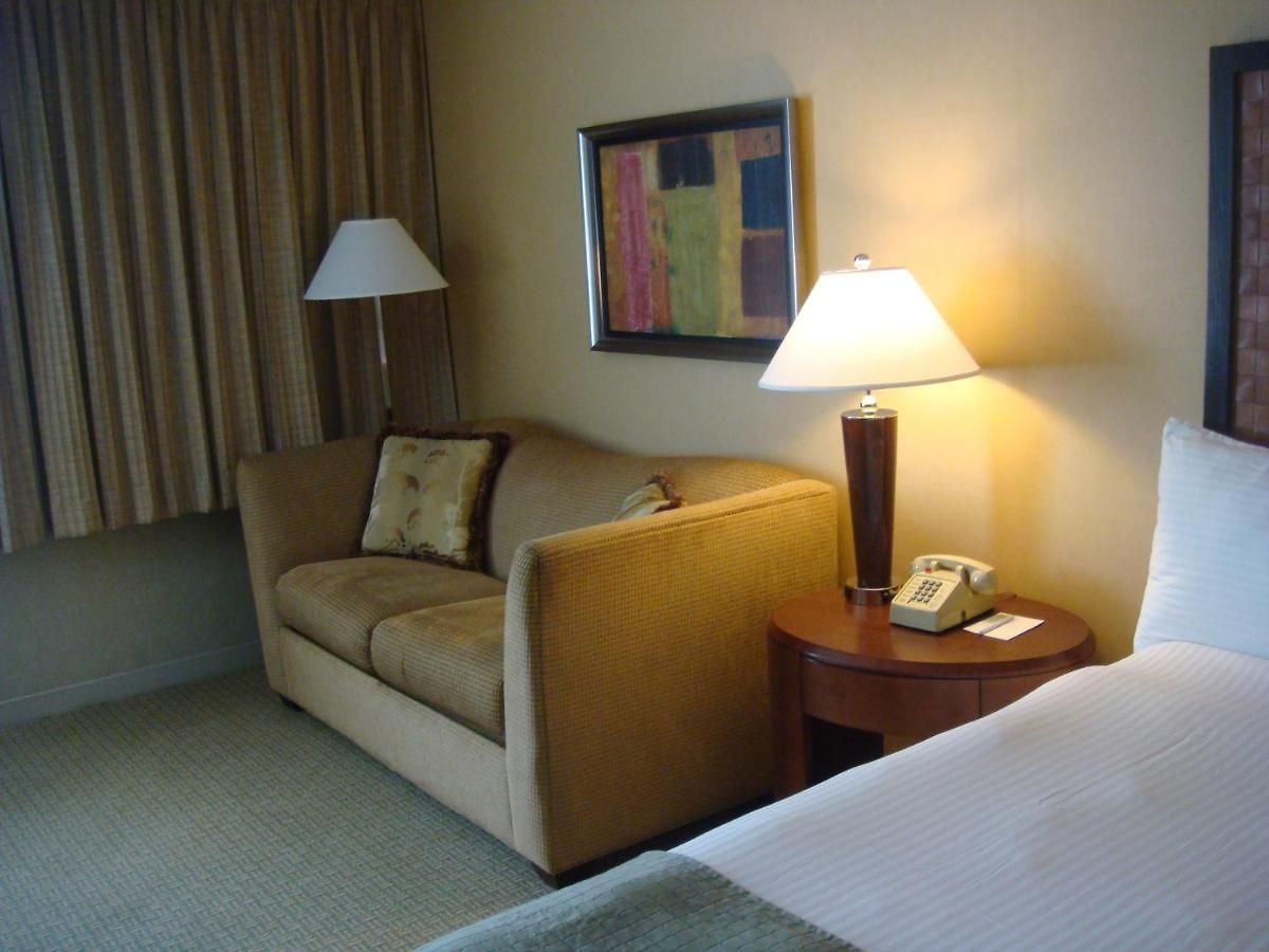 The Skyline Hotel