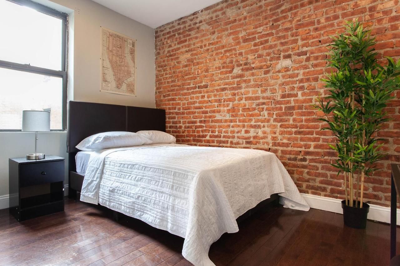 Private Bedroom In City