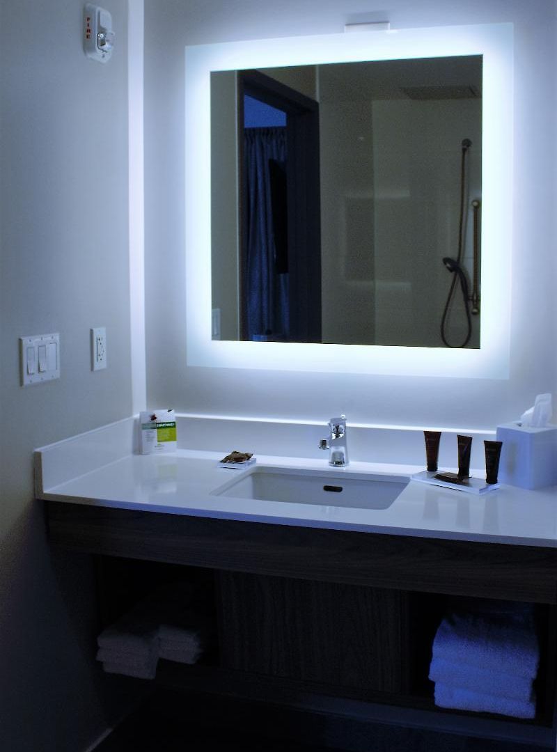 Hotel Wingate By Wyndham Long Island 3*
