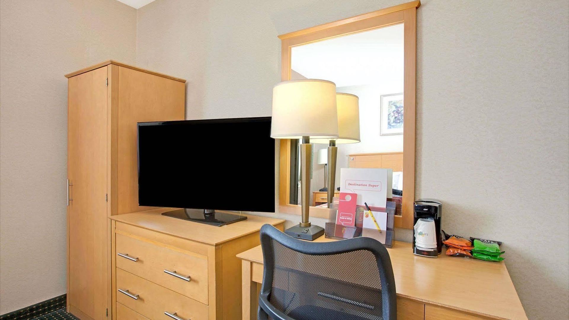 Super 8 Jfk Airport Nyc Hotel