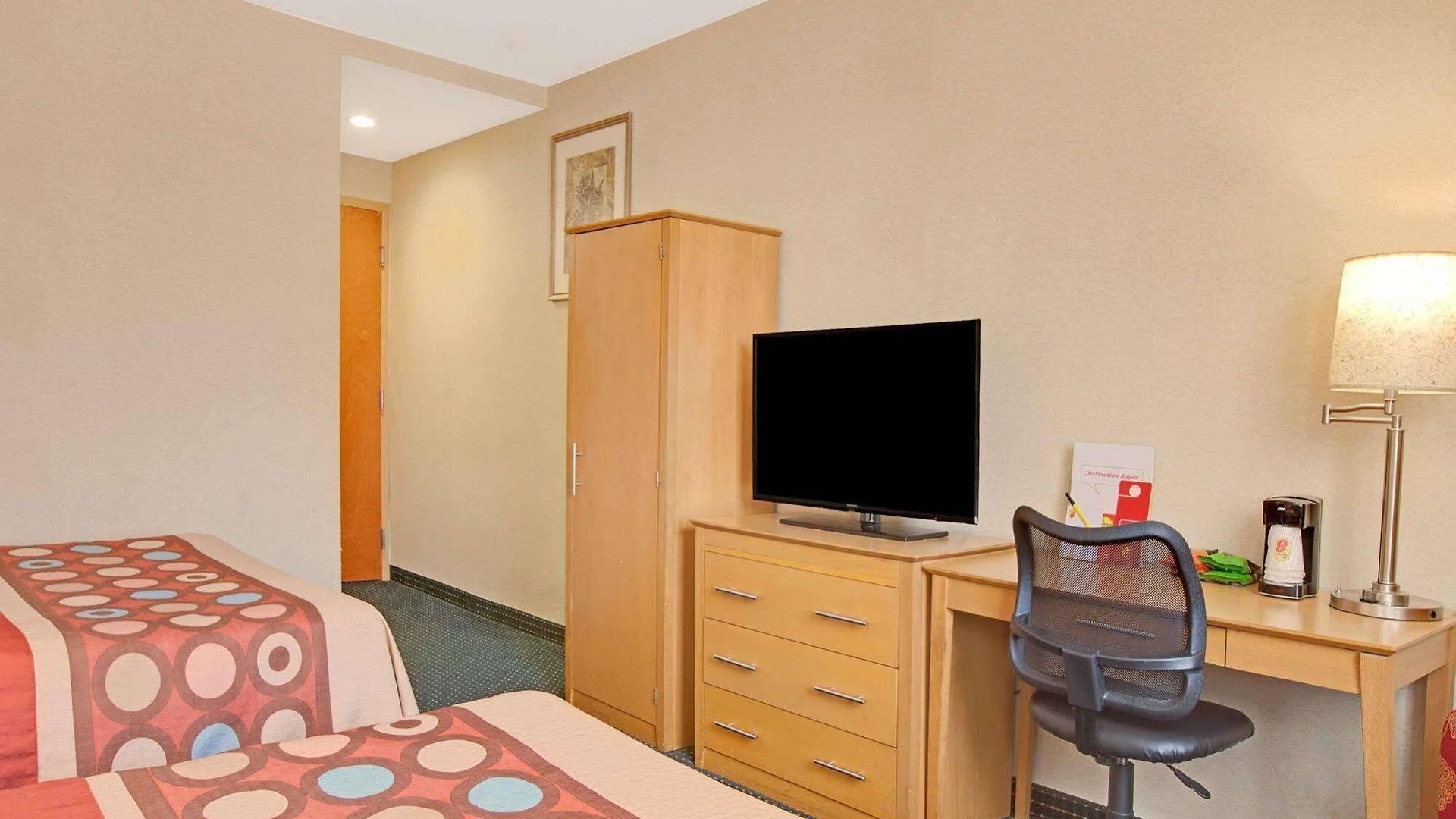 Hotel Super 8 Jfk Airport Nyc