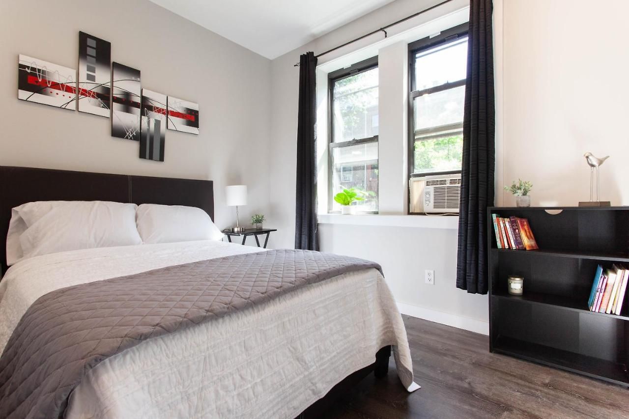 Private Bedroom In City