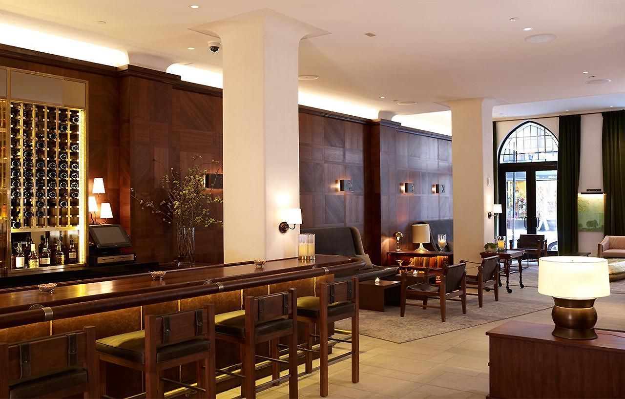 Hotel Refinery -
