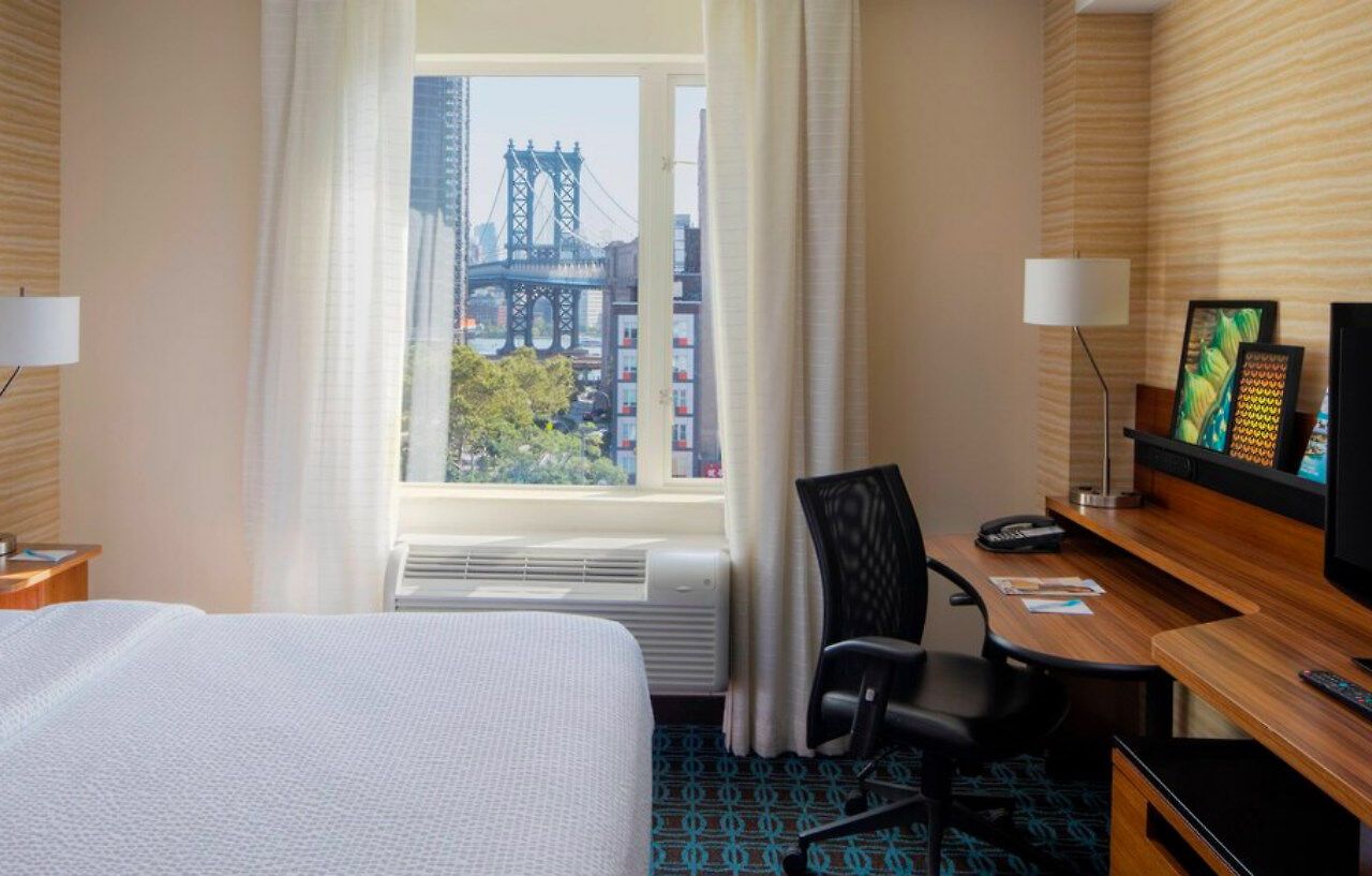 Hotel Fairfield & Manhattan/downtown East