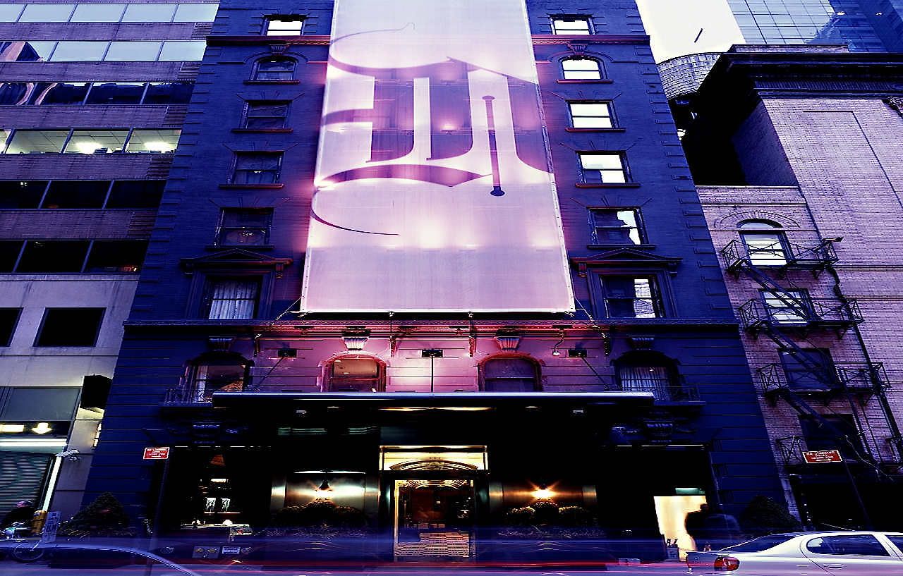 Night By Sb At Times Square Hotel New York