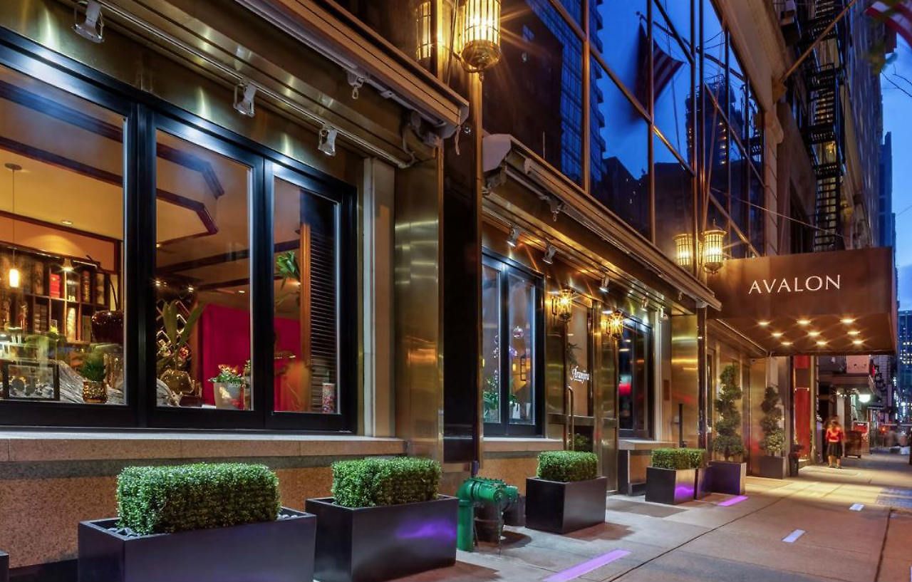 Avalon Hotel 4*