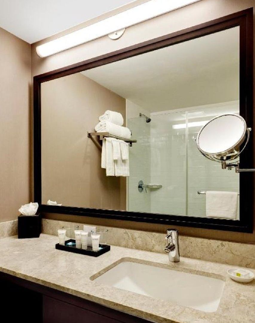 Hotel Distrikt City, Tapestry Collection By Hilton 4*