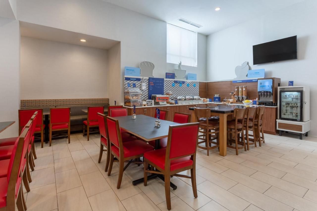 Express Laguardia Airport, An Ihg 3* New York