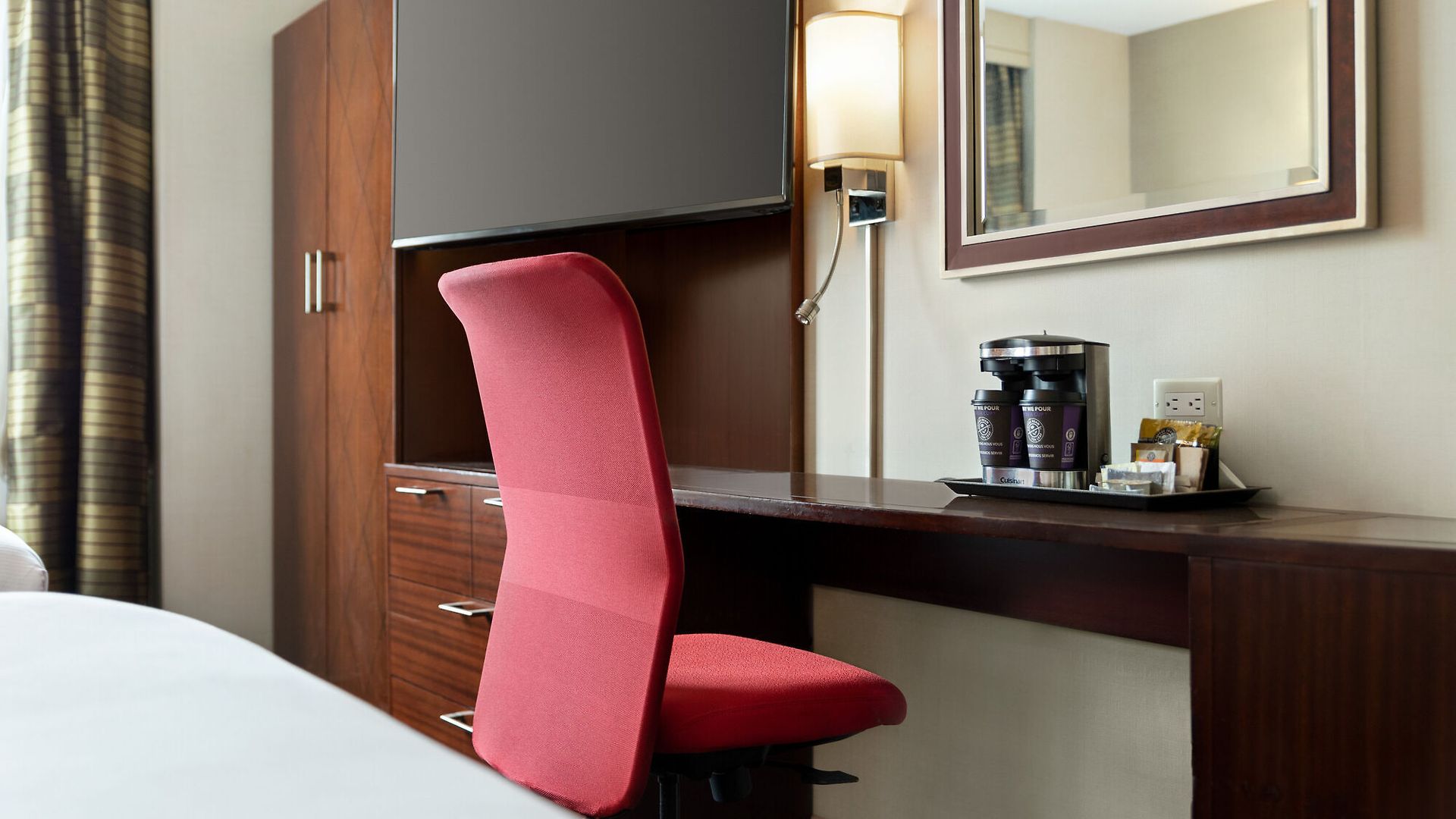 Hotel Doubletree By Hilton Downtown 4*