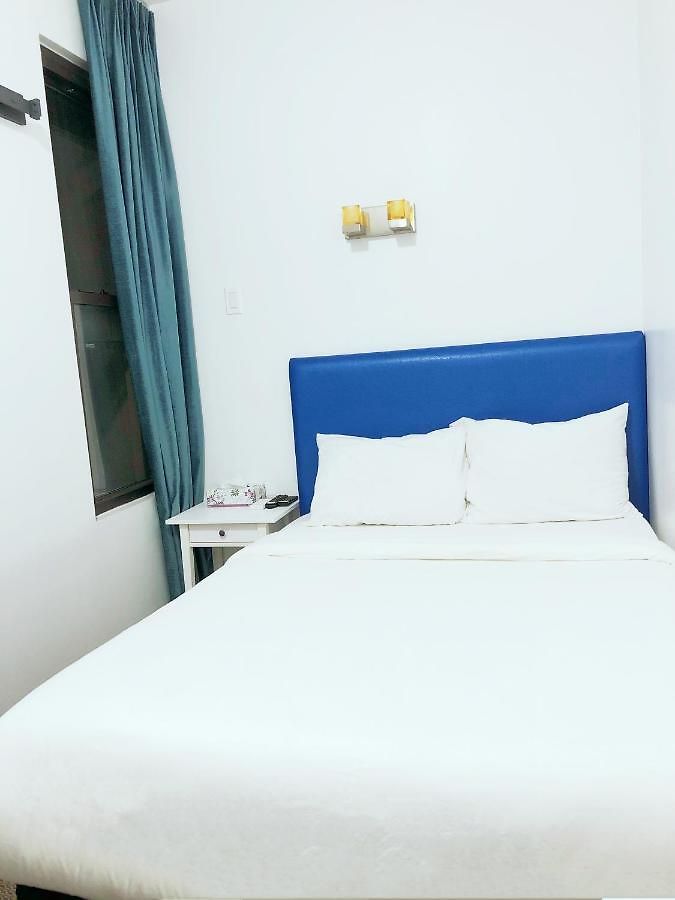 837 Hotel New York