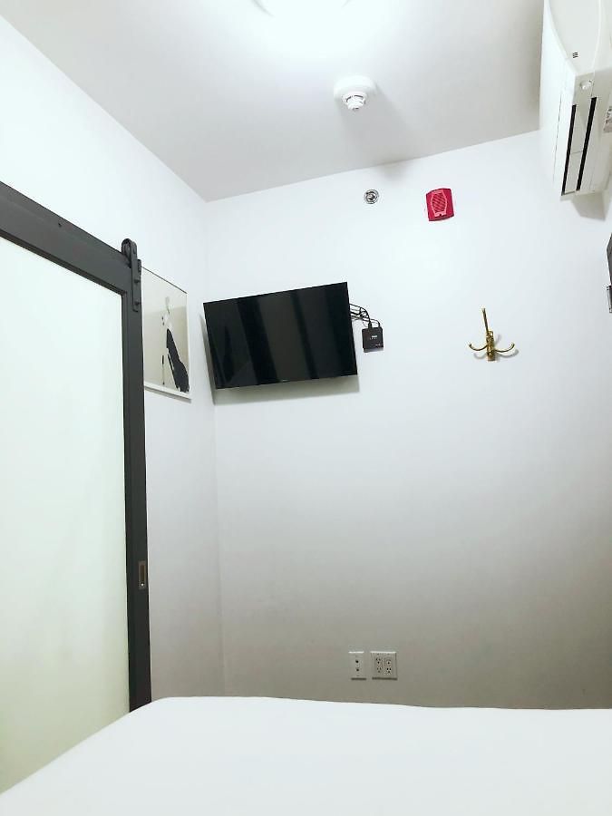 837 Hotel New York