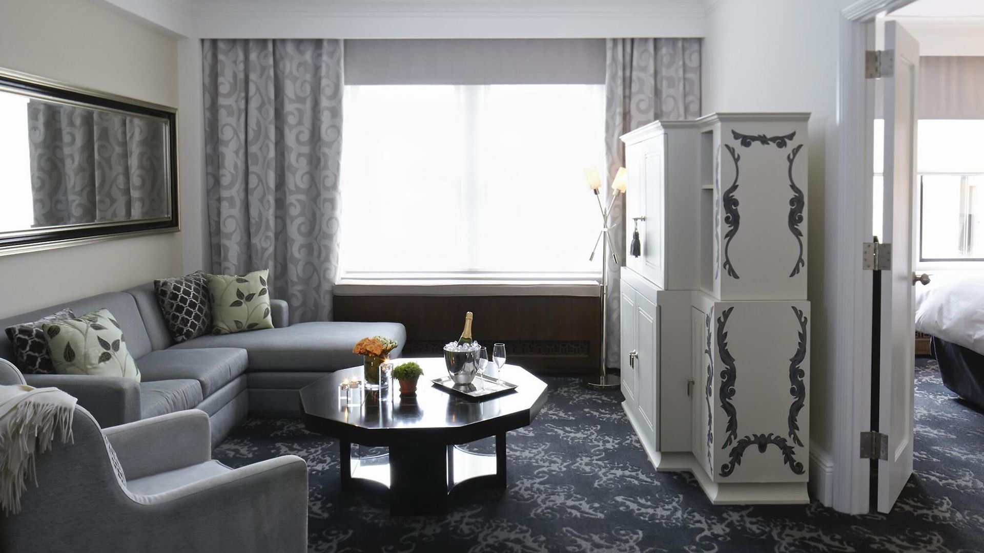 The Surrey, A Corinthia Hotel 5*