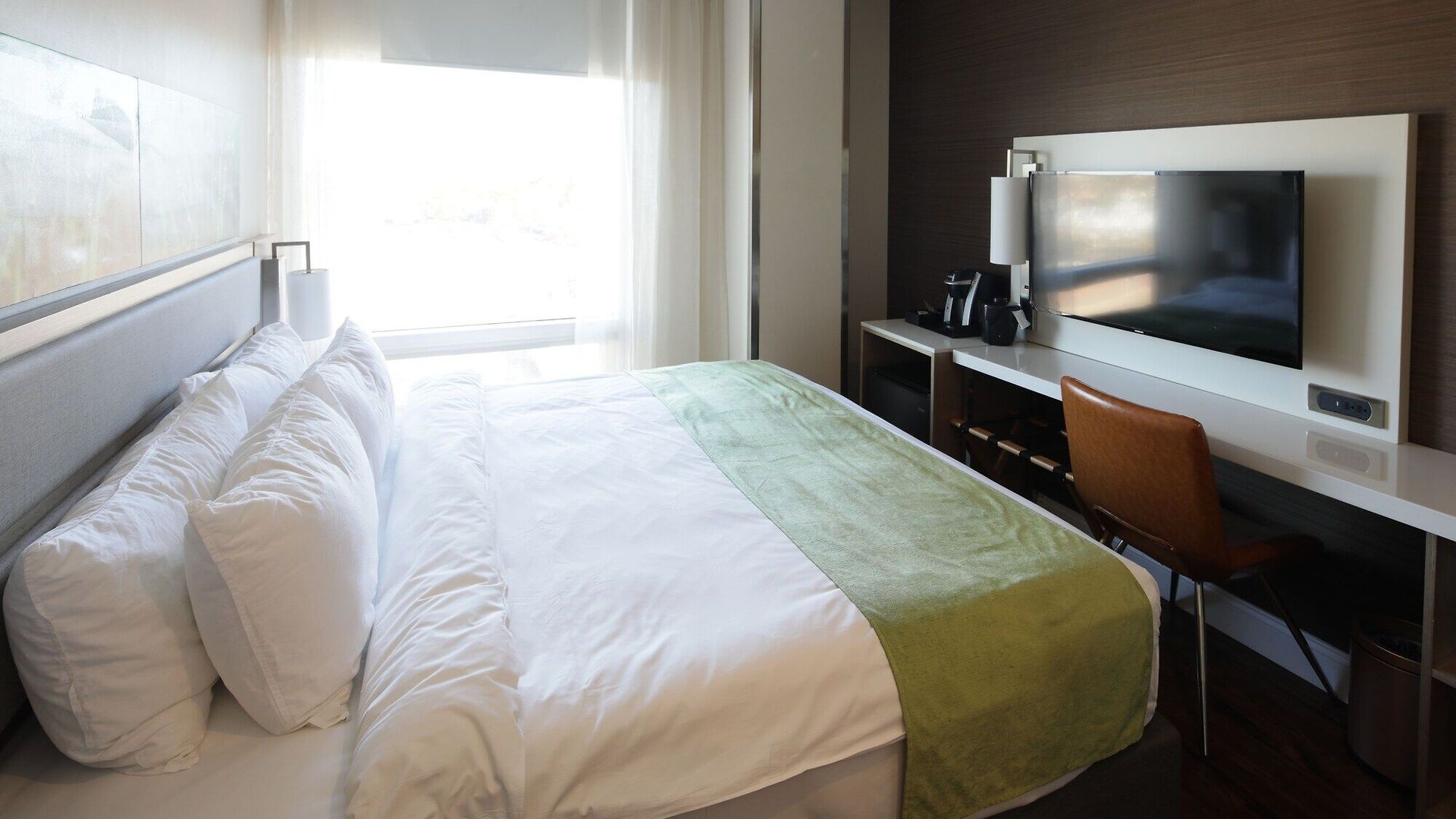 Wyndham Garden Fresh Meadows Flushing Hotel
