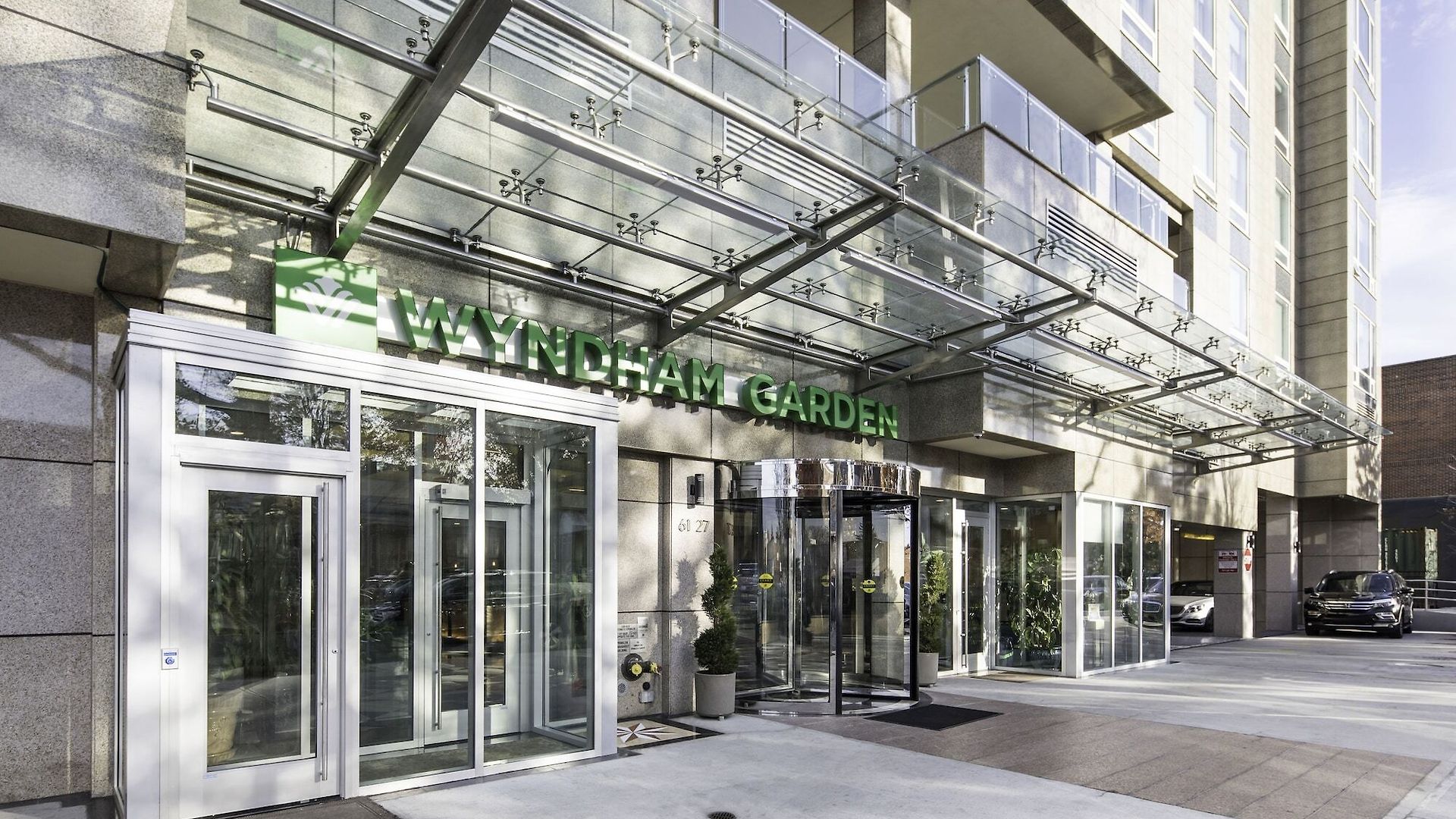 Wyndham Garden Fresh Meadows Flushing Hotel