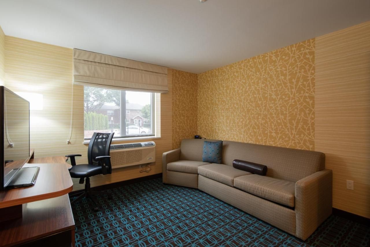 Hotel Fairfield & By Marriott Queens/fresh Meadows 3*