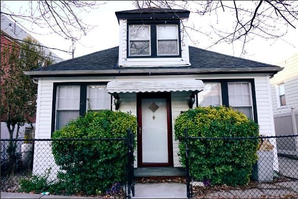 Your Nyc Base - Mins To Airport & Subway Guest house New York
